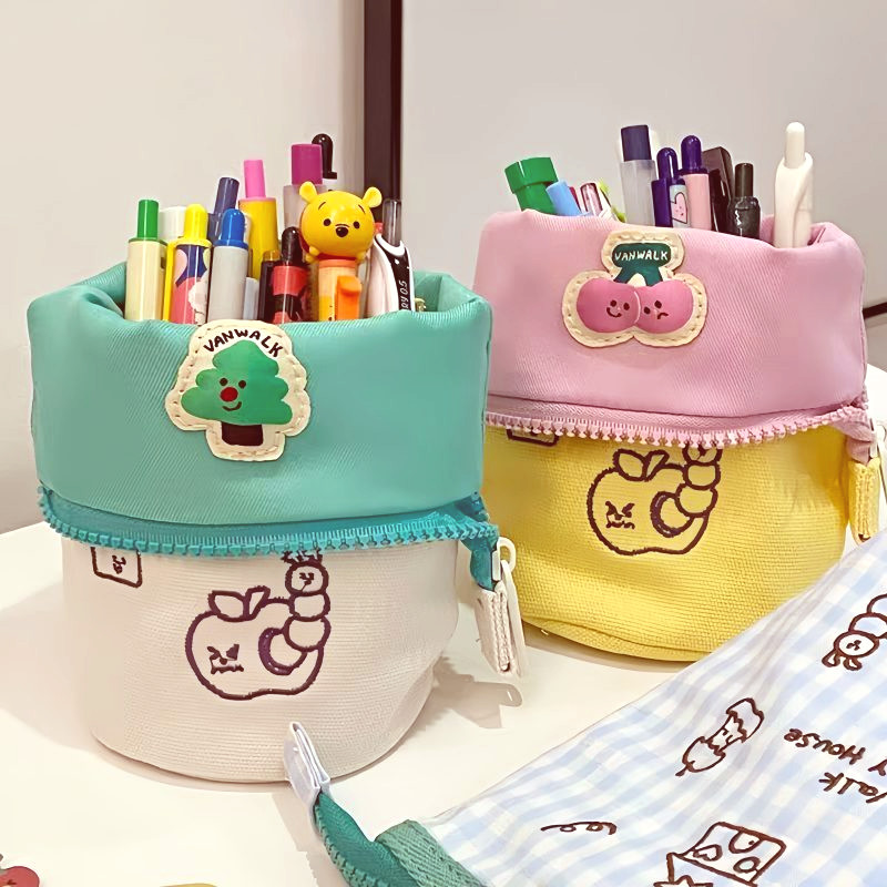 

【Ready】Tempat Pena Kreatif Yang Lucu\Tempat Pensil Yang Bisa Dilipat Tas\Tas Penyimpanan Alat Tulis Gaya Kuliah\Cartoon Large Capacity Storage Bag Pensil Case