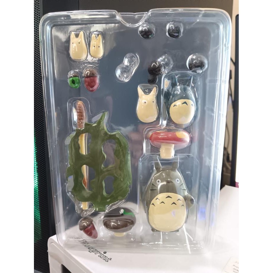 Action Figure Studio Ghibli My Neighbor Totoro Flowers Nosechara Box - BOX HIJAU