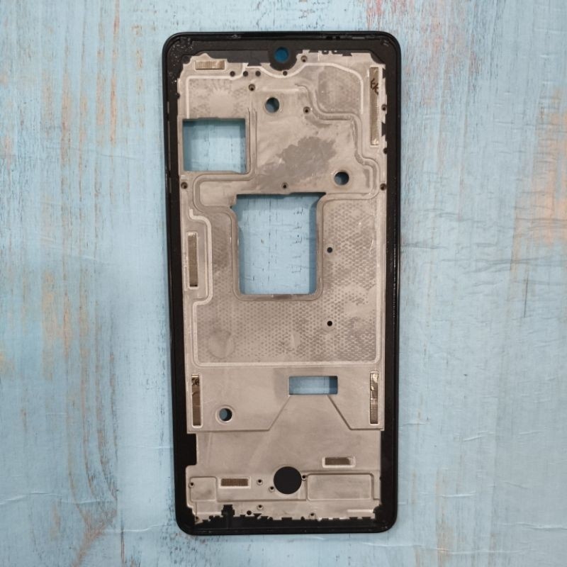 Frame tulang tengah tatakan LCD Infinix Note 30 Pro Black
