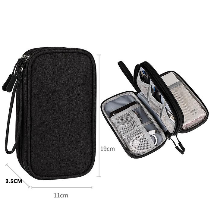 

AHHA ORGANIZER BAG /TAS POWER BANK/ TAS HANDPHONE / TRAVEL ORGANIZER / TRAVEL BAG / POUCH KABEL Pengatur Kabel Perjalanan Pengisi Daya Kabel Portabel Tahan Air Perjalanan Lapisan Ganda Tas USB - HITAM