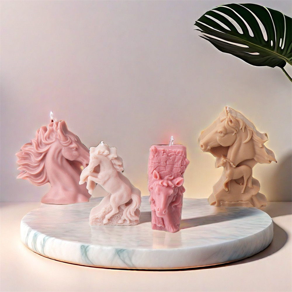 

3D Horse Head Running Horse Aroma Candle Silicone Mold DIY Animal Statue Plaster Resin Making Soap Home Decoration Art Crafts