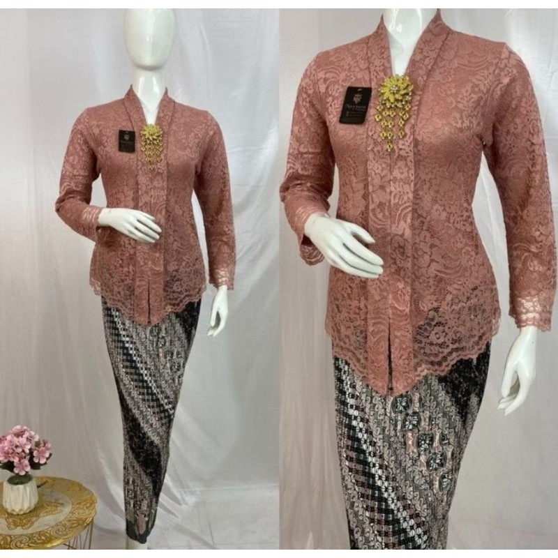 Big Sale Ready Kebaya Brokat Floy Kartini Lengan Panjang/Ataan Kebaya Kartini Brokat/Kebaya
