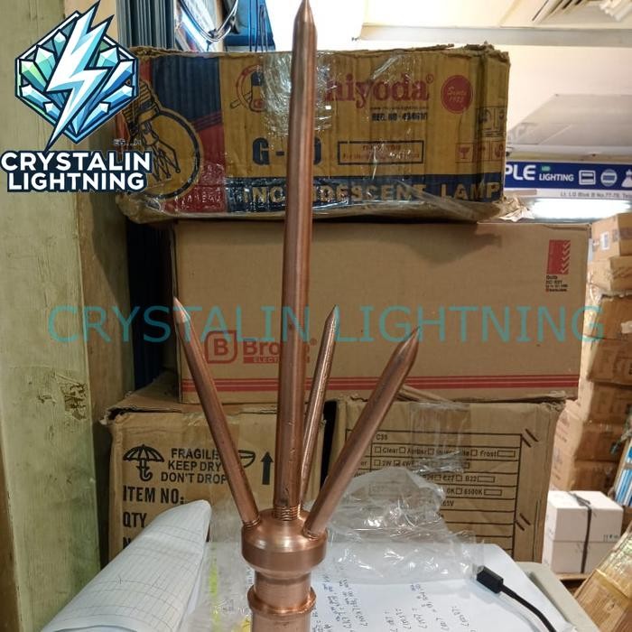 Penangkal Petir Trisula