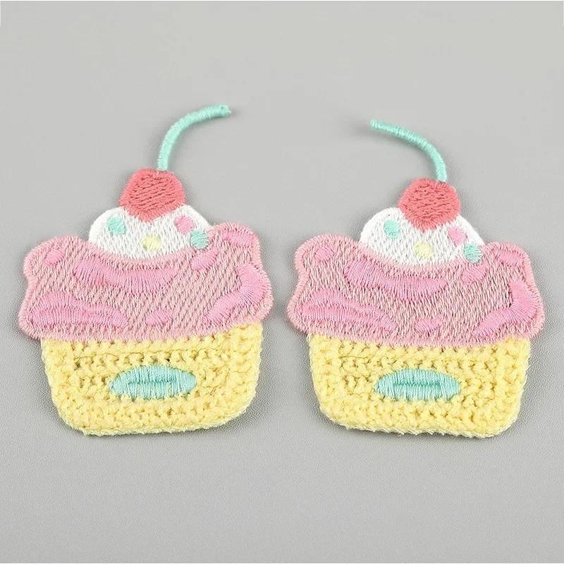 

10pc Cartoon Little Rabbit Bear Love Cloth Sticker DIY Phone Case Decoration Cloth Bag Chest Pin Children's Clothing Accessories