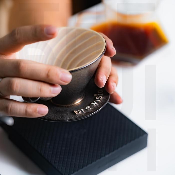 Brewista Artisan Tornado Ceramic Coffee Dripper V60 Manual Brew