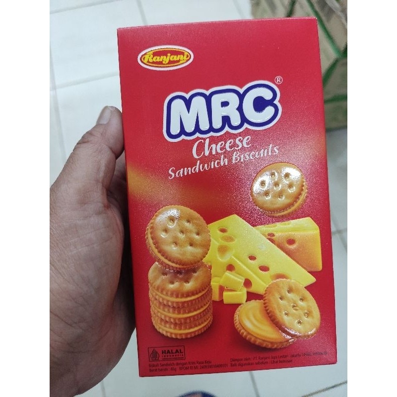 

mrc sandwich cheese biskuit 40 gr