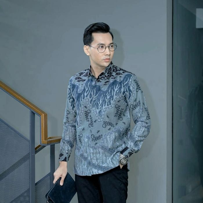 kemeja batik pria dobby premium reguler fit mega mendung biru - S