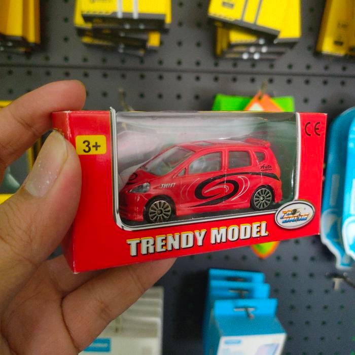 Diecast honda jazz skala 1/60