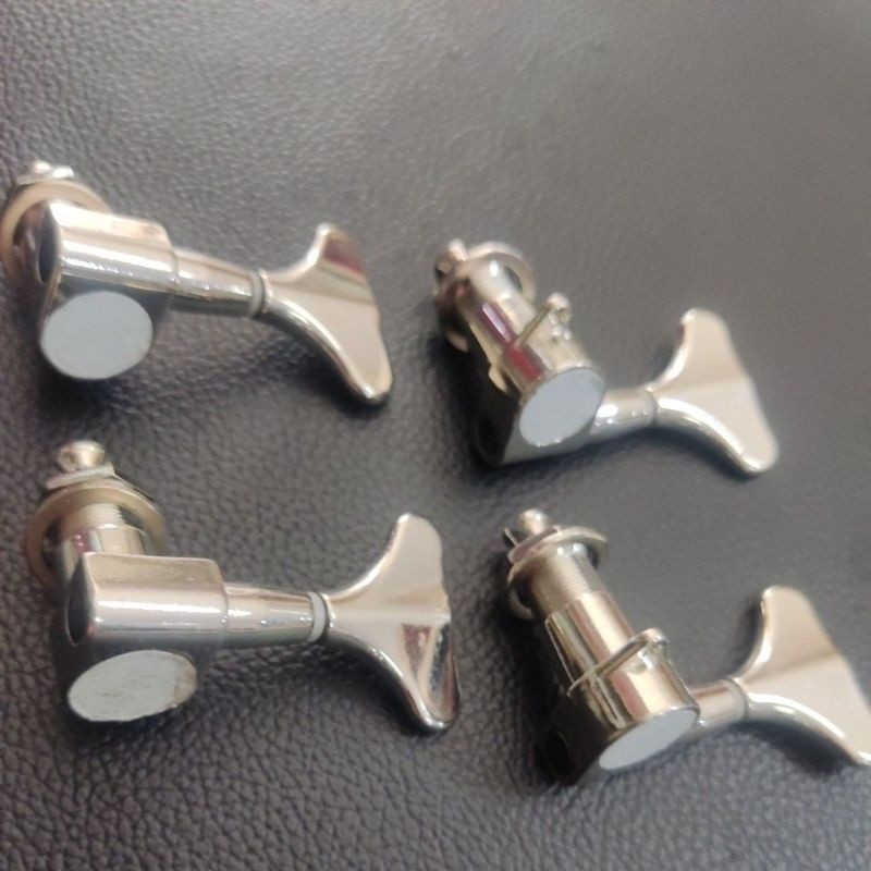 Dryer Gitar Bass Electric Soundgear (SDGR)