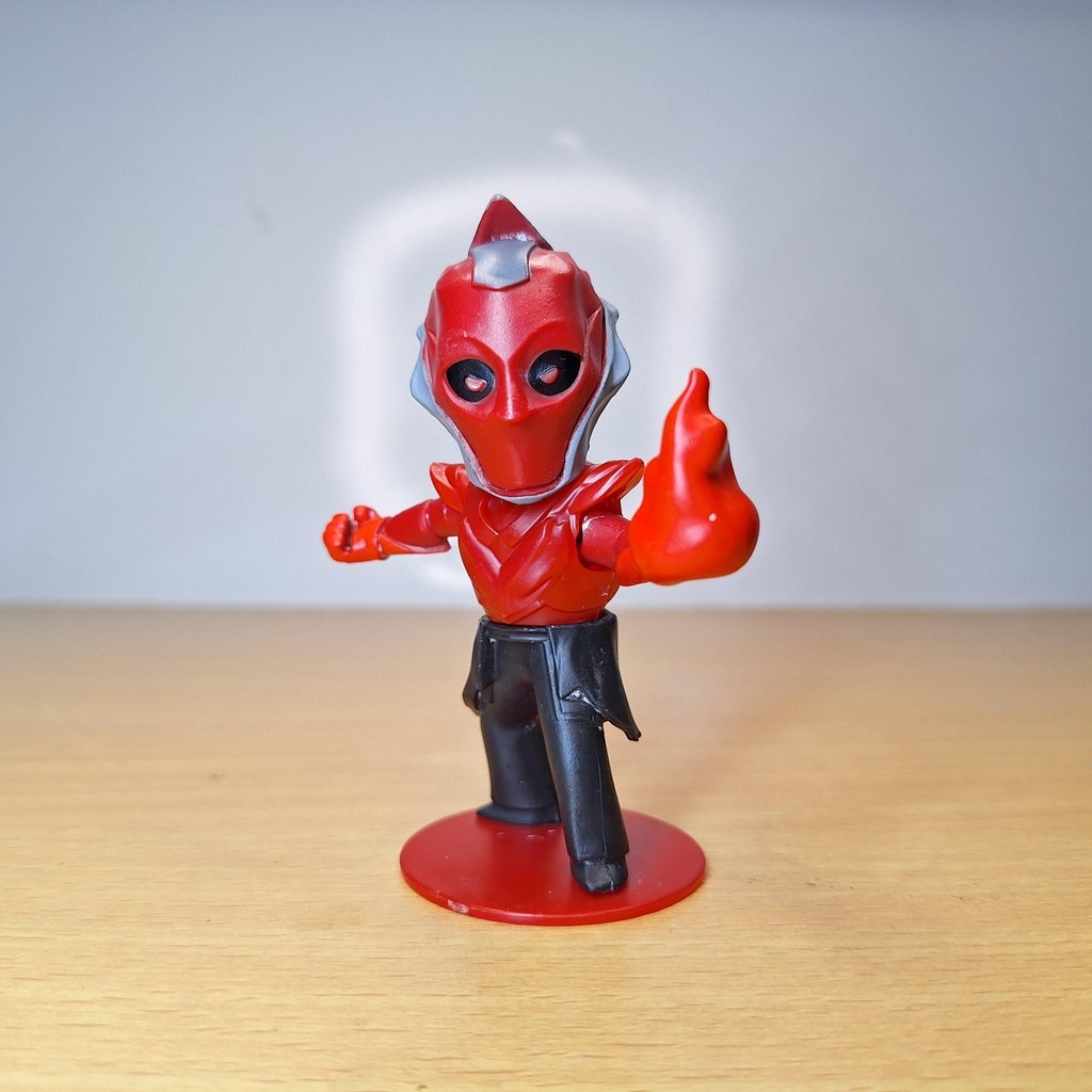 Figure Satria Dewa Gatotkaca - Aswatama Armor KFC, Chaki Kids Meal