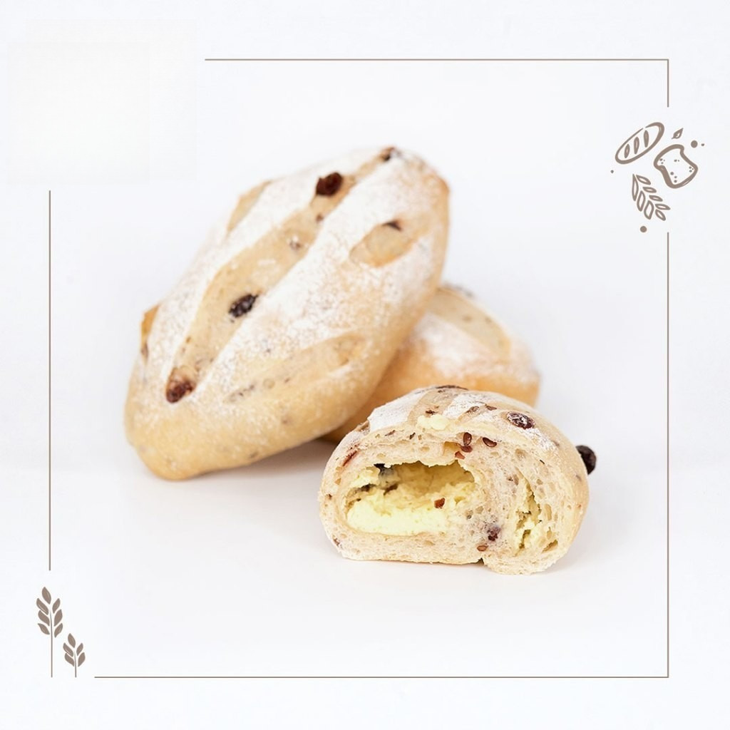 

ORGANIK -Roti Sourdough 100% Isian Cream Cheese dari Susu Sapi Grass Fed dan Potongan Cranberry