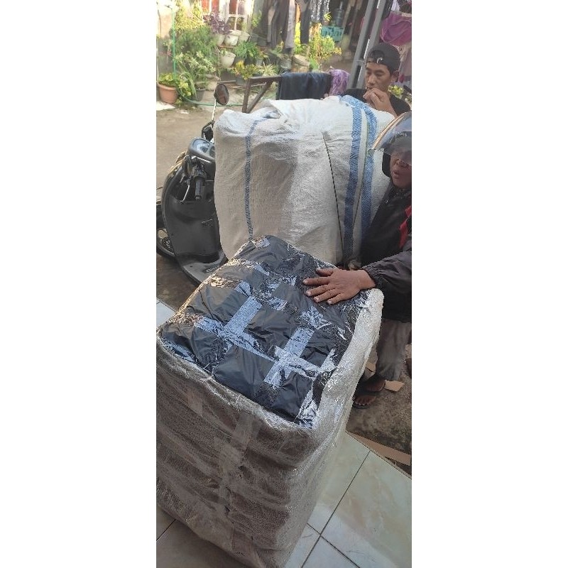 karung goni bekas kacang 50kg (isi 50pcs) Co