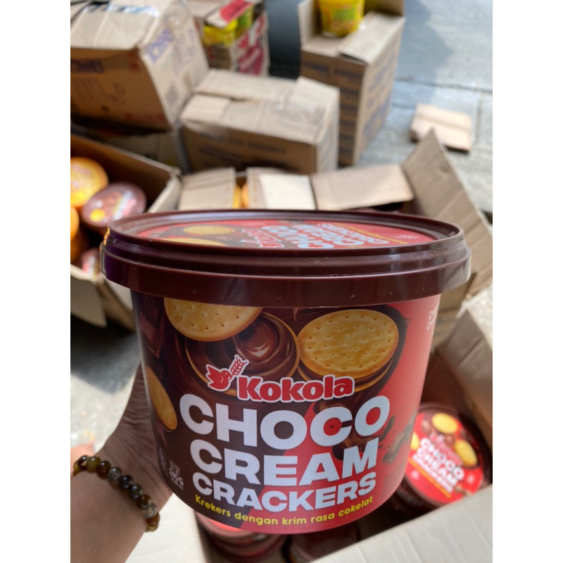 

TERLARIS Kokola Cokies in Bucket 320gr 1 dus isi 6 timbo