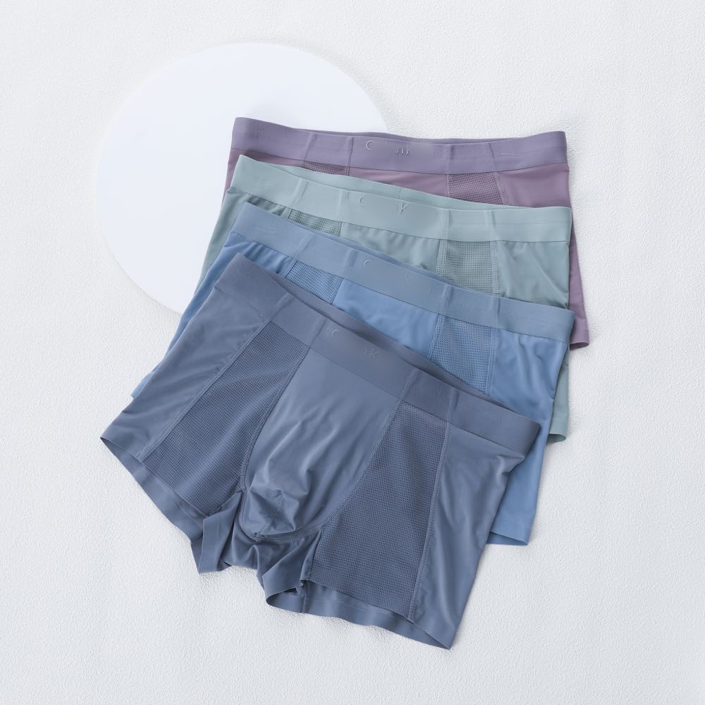 Original Celana Dalam Boxer Seamless Sutra Es Mulus/Celana Dalam boxer pria