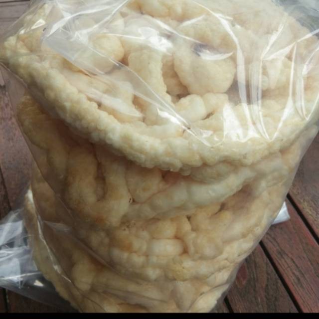 

Kerupuk Batok Isi 5 Ikan Putak