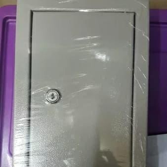 Box Panel Indor Ukuran 20x30
