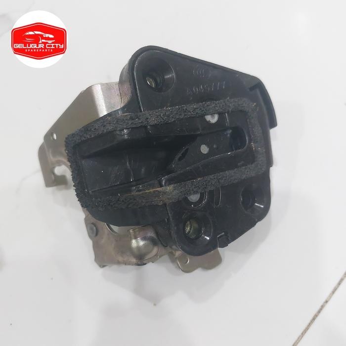 STOK BARU dorrlock sleding door hyundai H1 kanan