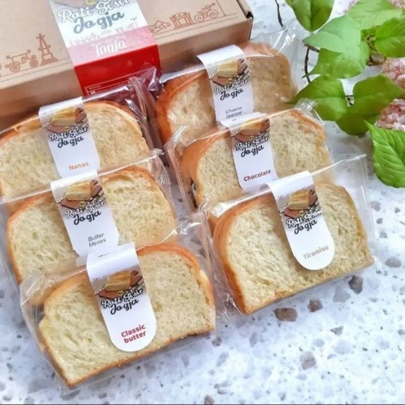 

Paket Roti Sisir Jogja Varian Manis 1 Box Isi 6 Pcs