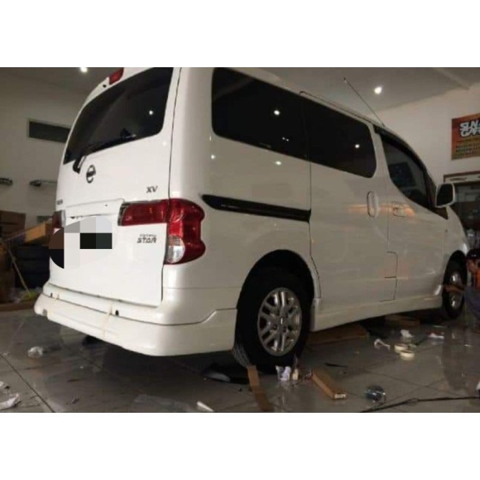 Aksesoris mobil bodykit nissan evalia hws