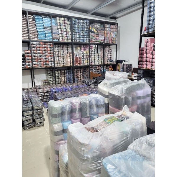 Paket Usaha Jualan Hijab Jilbab Kerudung Voal Segiempat Lasercut Motif Kodian Mix