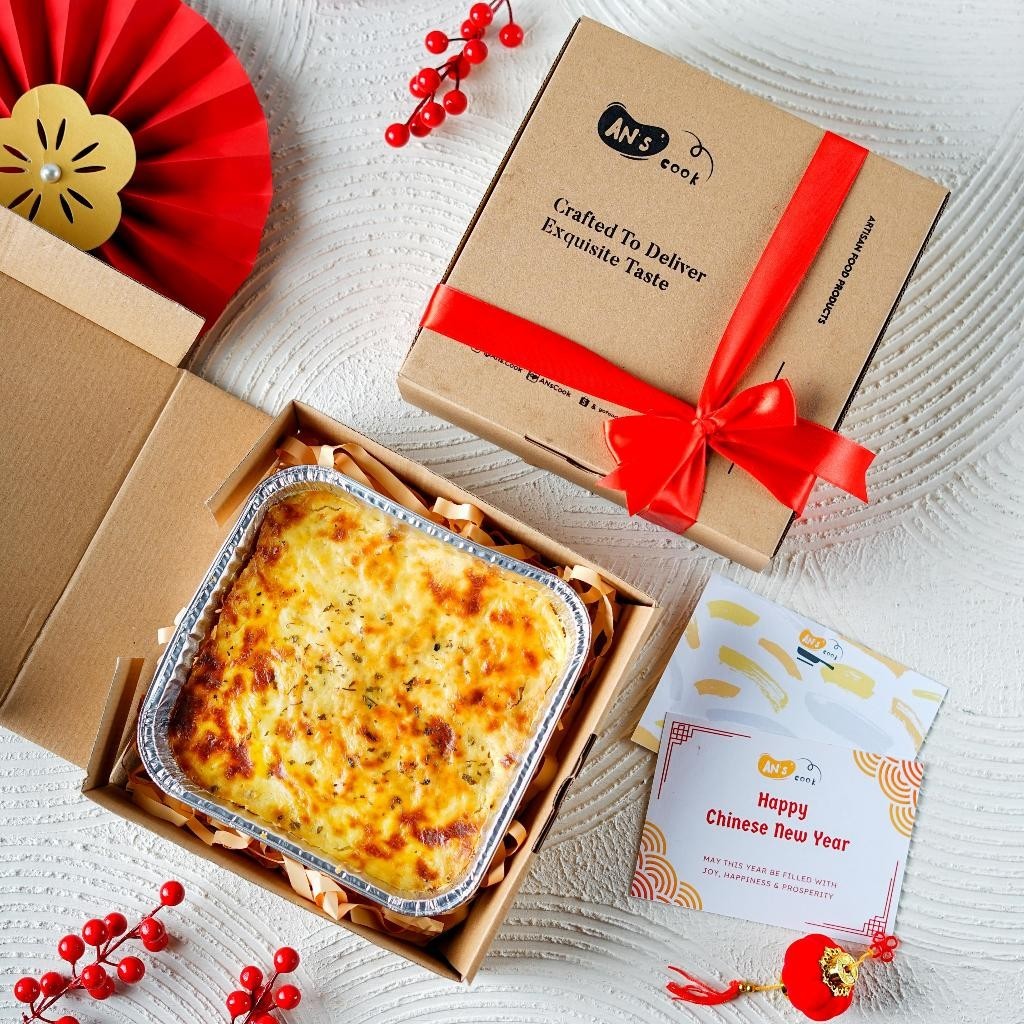 

TERLARIS Baked Lasagna with Bechamel Sauce / bruule / bruule & Beef for Ramadhan / Hampers Lebaran / Parcel Idul Fitri / ramadan hamper / gift puasa / parsel ulang tahun / birthday parcel