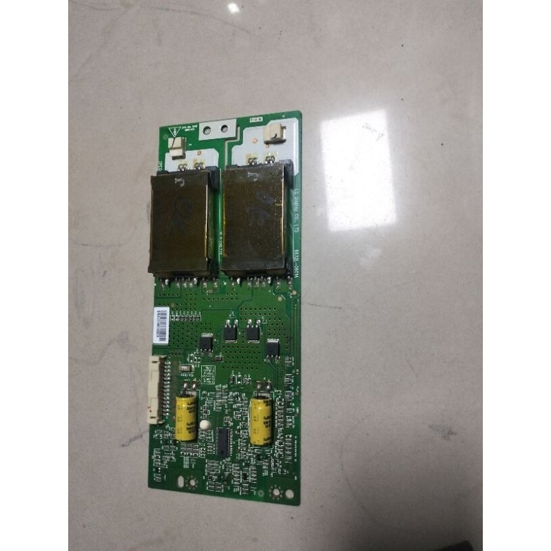 SPAREPART BALAST INVERTER BACKLIGHT TV LCD LG 32LF20R
