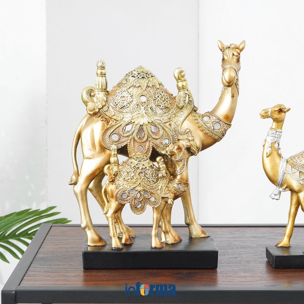 Informa 28.5 cm Patung Miniatur Unta Ag3 - Gold Patung Pajangan Meja Dekorasi Hewan Figurin Pajangan