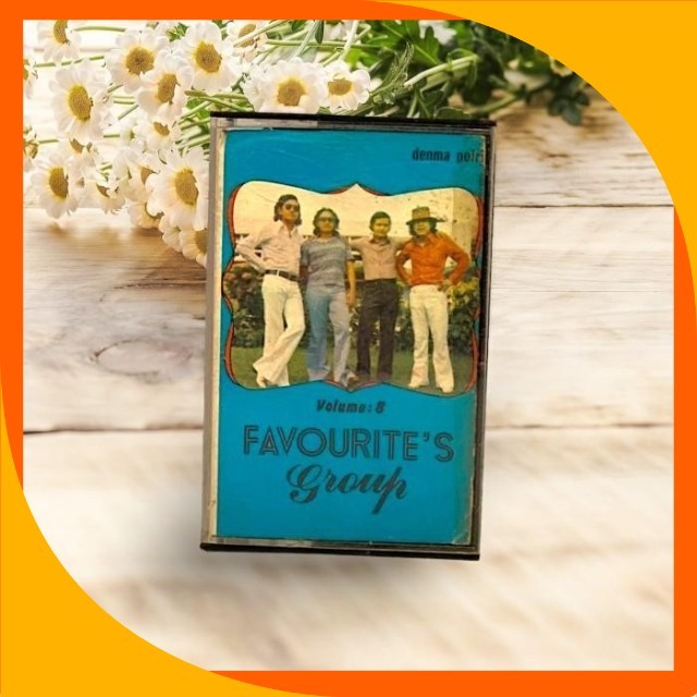 Kaset Pita Favourite's Group  Volume 8