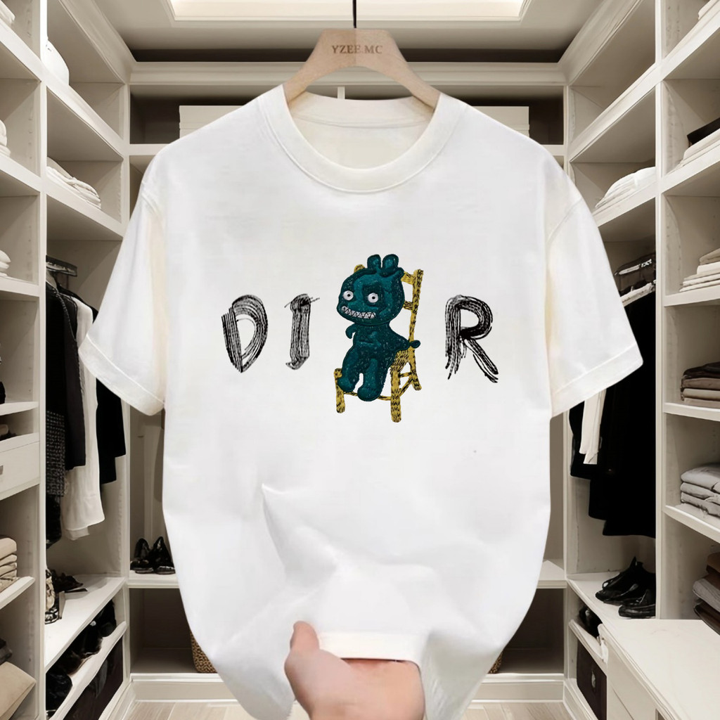 Kaos Pria Motif Petualangan, Inspiratif dan Menyentuh Jiwa
