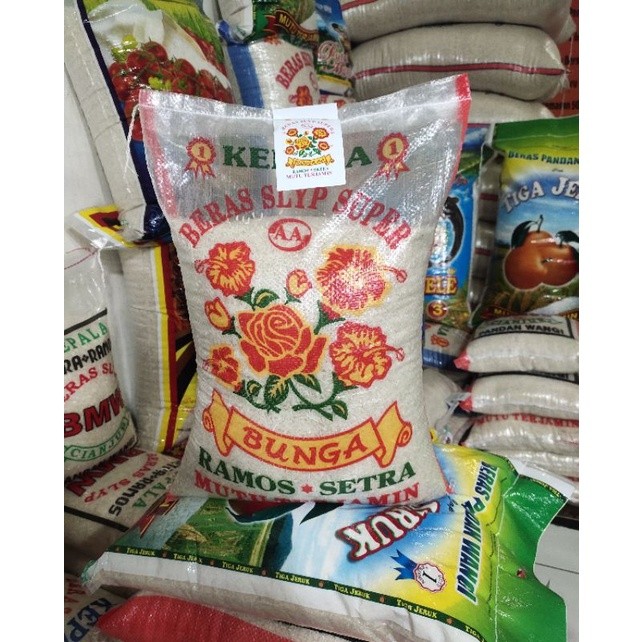 

BERAS CAP BUNGA AA 10KG RAMOS SLYP