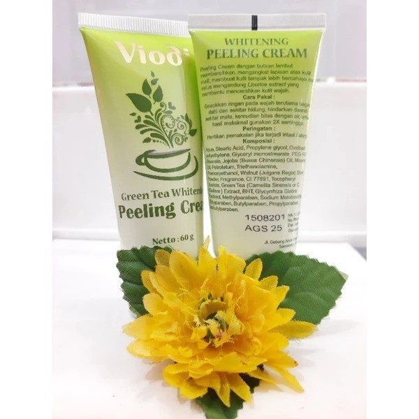 VIODI Green Tea Whitening Peeling Cream 60g