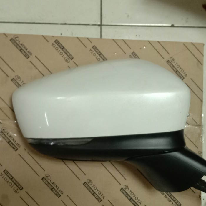spion Mazda 2 th 2016-2017 kanan Spion mobil