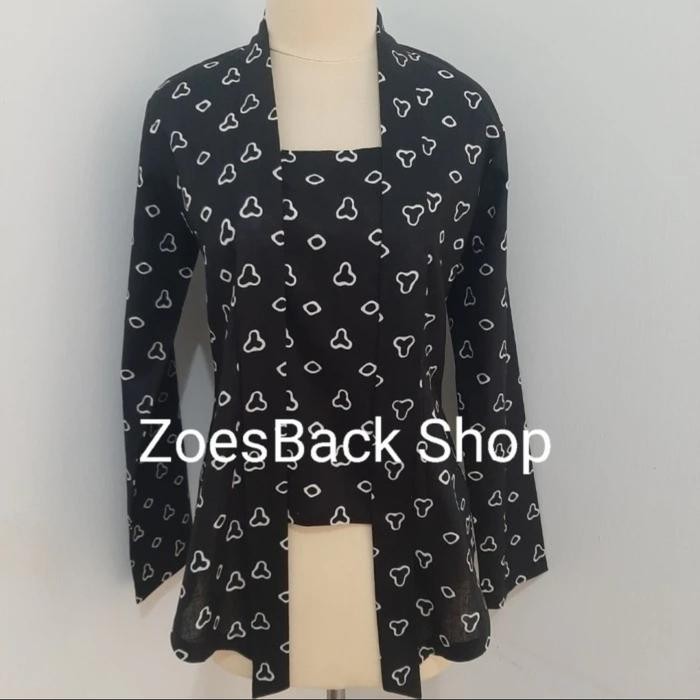 

Kebaya KutuBaru Batik Katun Motif E - 3XL