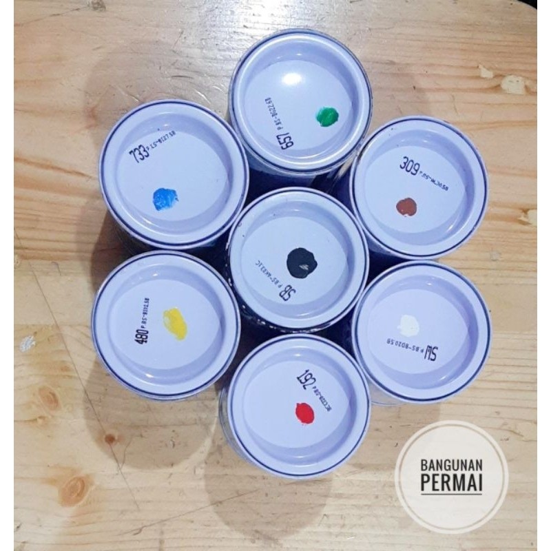 AVIAN CAT MINYAK KAYU DAN BESI 100cc/CAT KAYU DAN BESI AVIAN/CAT MINYAK AVIAN KAYU DAN BESI