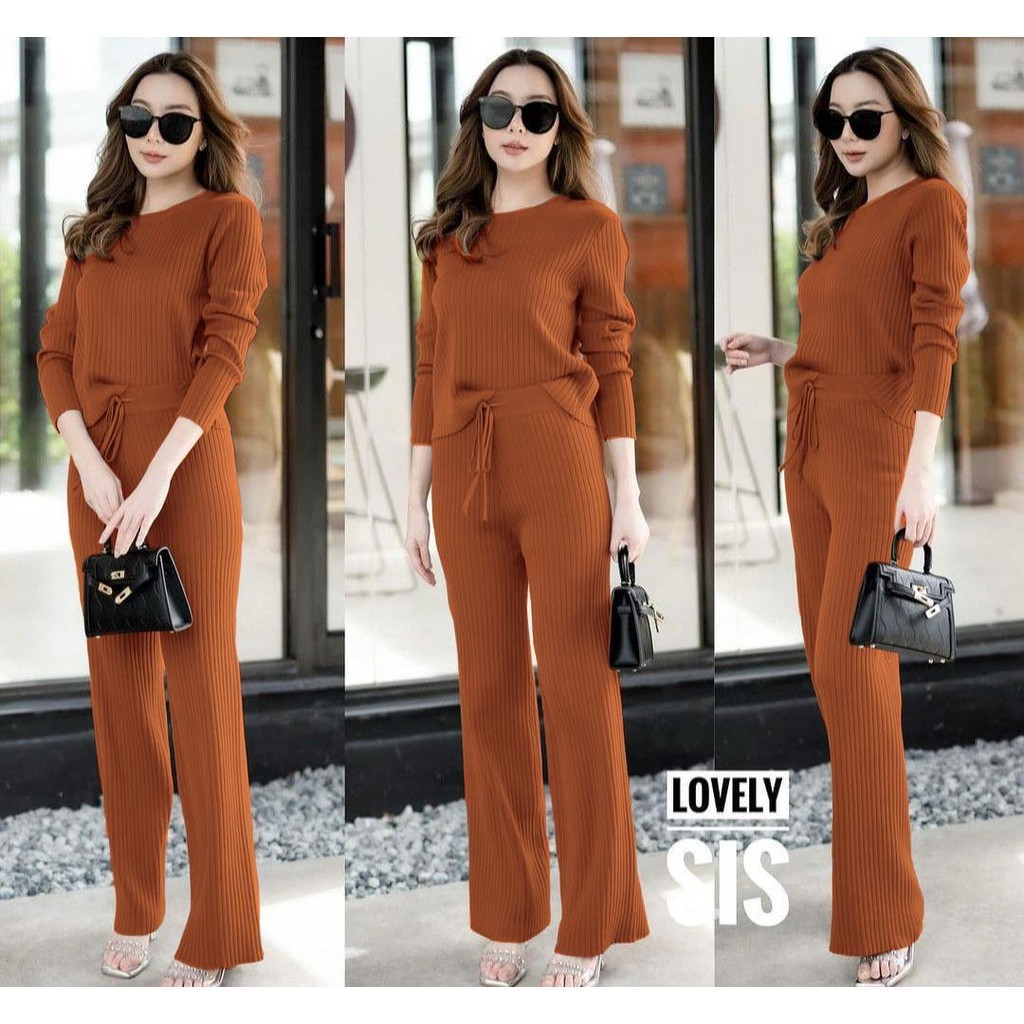 DF - One Set Knit Queena Setelan Fashion Wanita Pakaian Setcel Rajut Bahan Premium