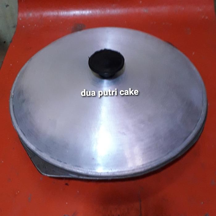 TUTUP LOYANG MARTABAK MANIS 28CM ALUMUNIUM COR TEBAL