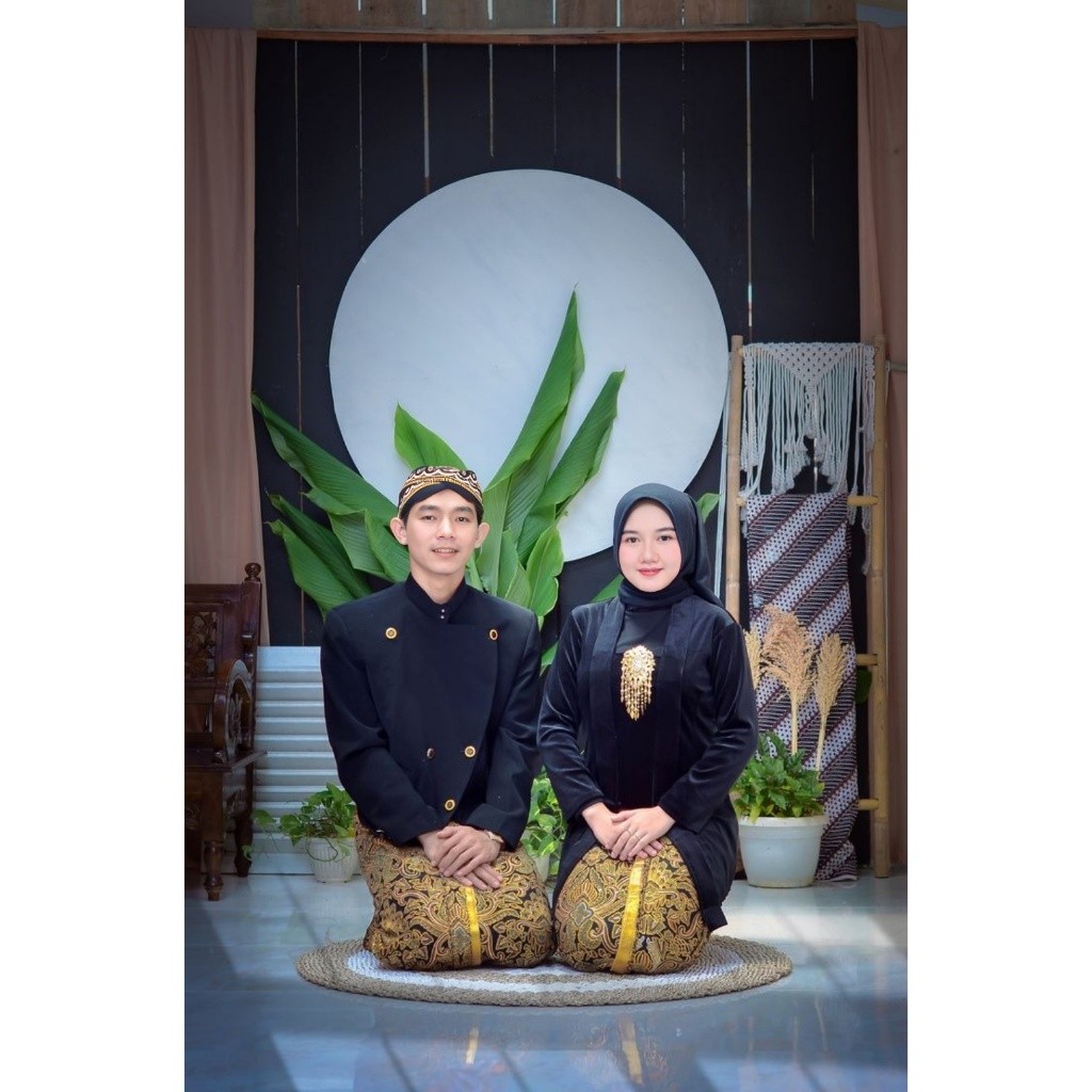 JASA Edit foto ganti wajah / Edit foto pengantin / Edit foto preweding / Edit foto pernikahan/ PROSE