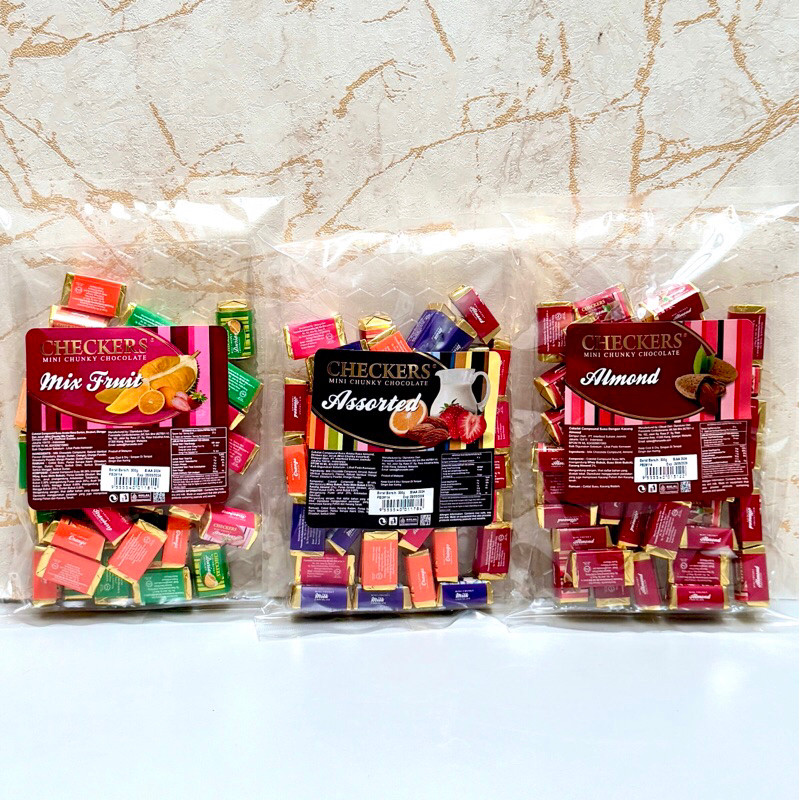 

Checkers Mini Chunky Chocolate Almond Fruit 300gr