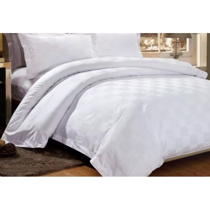 bedcover putih/inner duvet /Quilt inner
