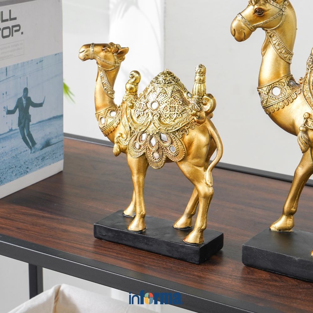 Informa 20 cm Patung Miniatur Unta Ag1 - Gold Patung Pajangan Meja Dekorasi Hewan Figurin Pajangan D