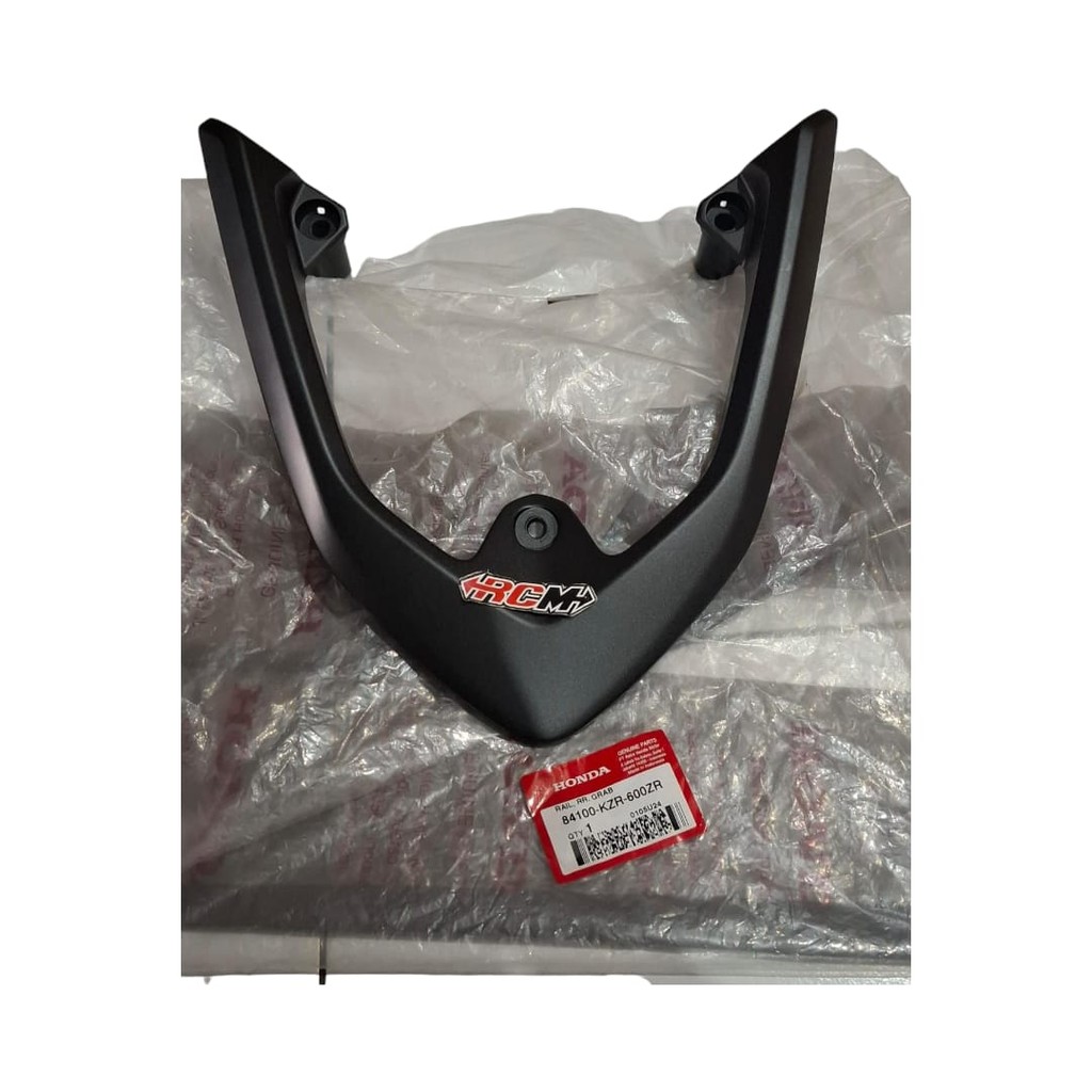84100-KZR-600ZR BEHEL BAGEL BEGEL JOK SADEL GRIP REAR BLK BLKG BELAKANG PEGANGAN TANGAN VARIO 125 TE