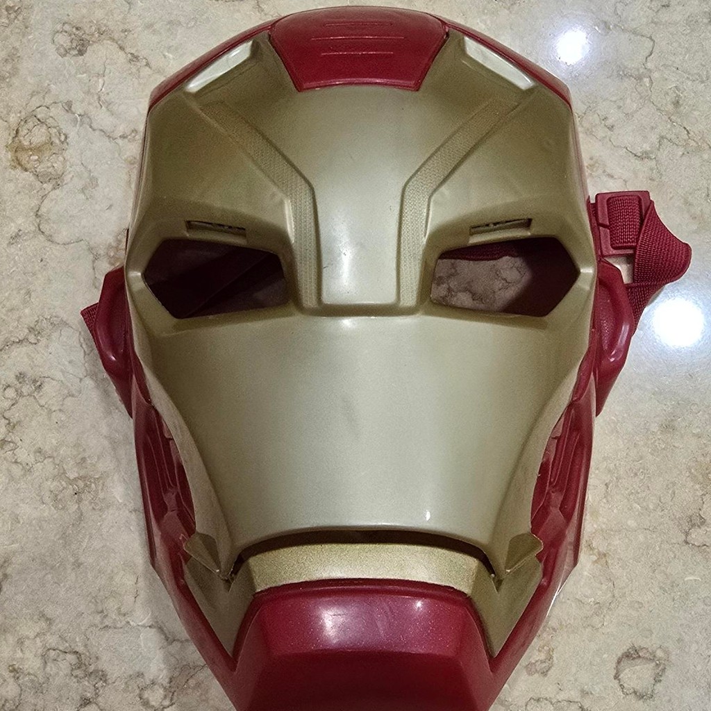 [Second] Hasbro Marvel Captain America:Civil War Ironman/Iron Man Tech Fx Mask/Topeng