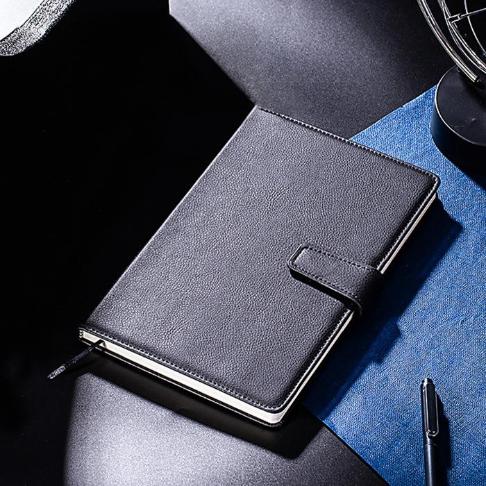 

Deli Concise Notebook Buku Catatan Ukuran 25K/16K Isi 120 lembar 330X - 25K Terlaris