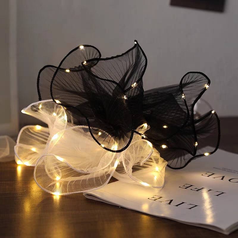 

Perlangkapan Buket Kain Tile LED / Korean Style Wrapping Flower / Tile Renda Gelombang LED