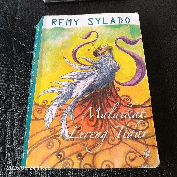 Buku Malaikat Lereng Tidar 544 halaman tahun 2014