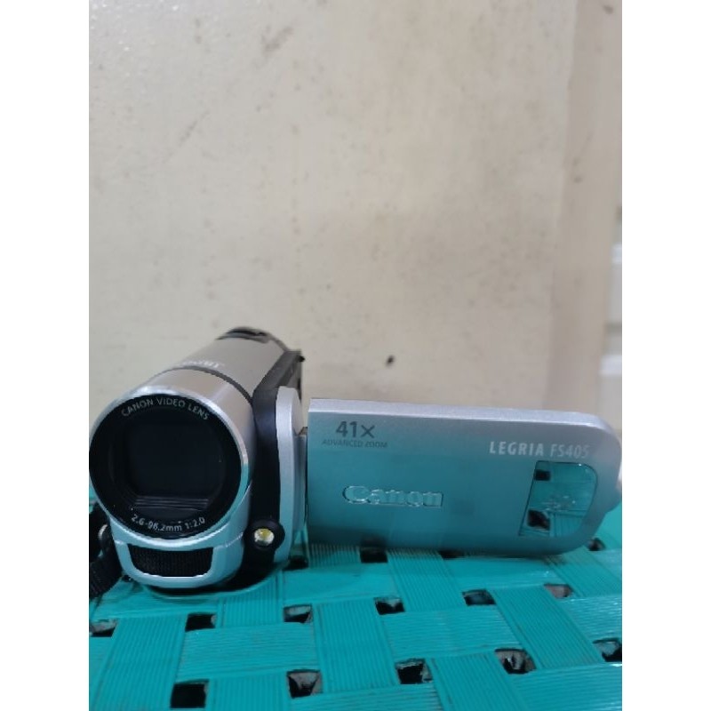 handycam canon mlus CO