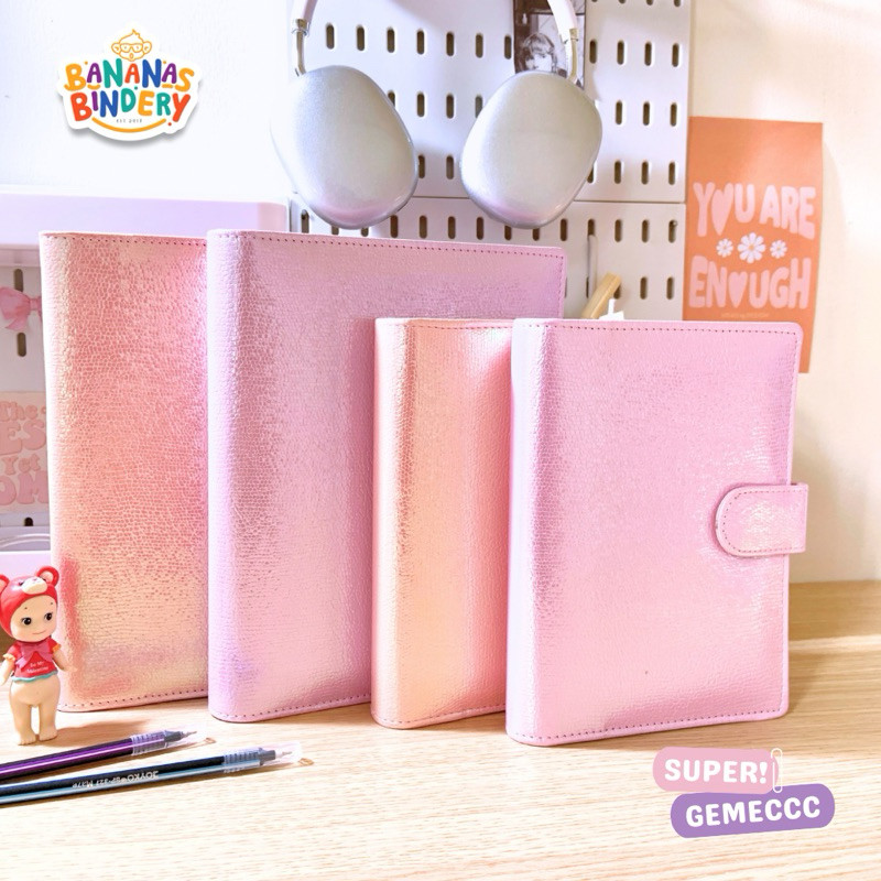 

Binder Cupid Angel Holographic FREE PAPER PULPEN 20 ring (A5) 26 ring (B5) dan 6 ring (A6) best seller