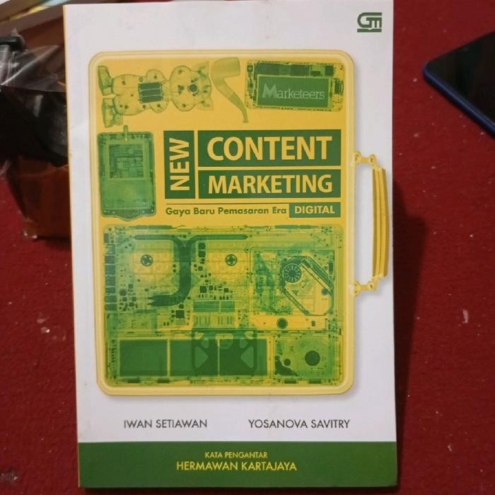 New Content Marketing Digital by Iwan Setiawan & Yosanova Savitry