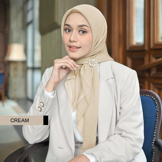 PARXETSHOP  READY - Vanilla Hijab - Signature Paris Japan