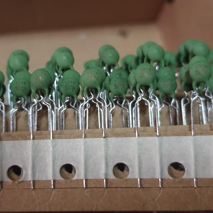 (FS) Capacitor 100pf 500v untuk TV LED LCD